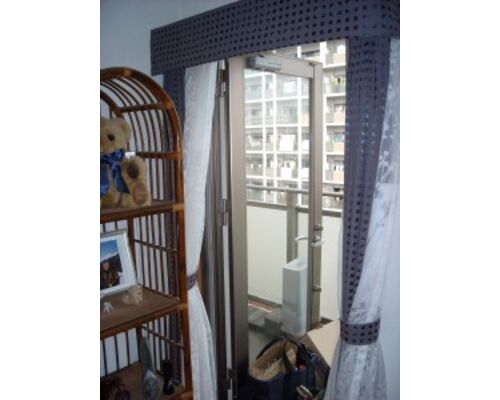 20151212110001-225x300