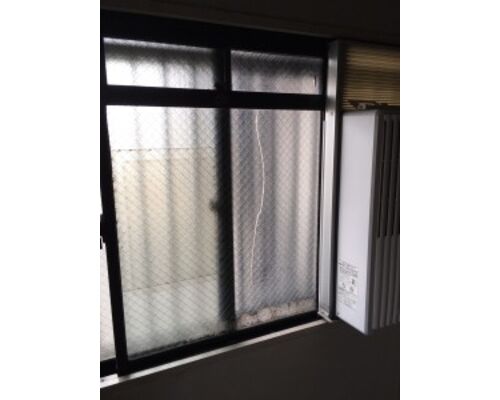 湖華】モールガラス2枚検)建具防犯間仕切りリノベーション店舗