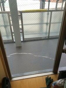 ガラス修理前