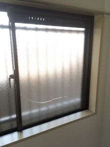 ワイヤー入りガラス　交換前