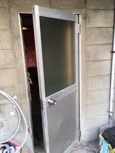 施工後の勝手口