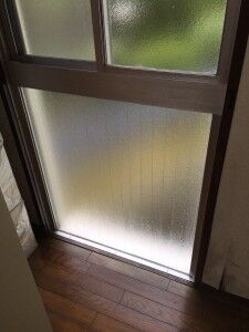 FIX窓線入りガラス09