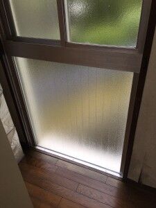 FIX窓線入りガラス08