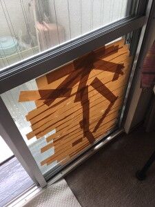 線入り透明ガラスbefore