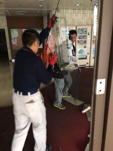 ガラス運搬１